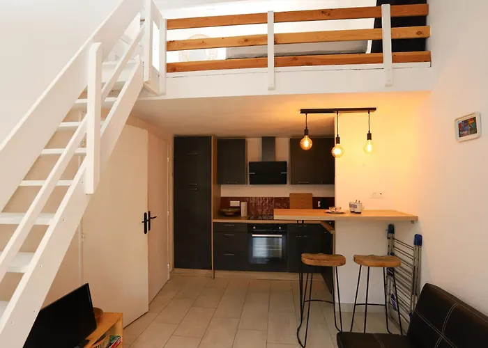 St Cyprien Moderne Maison T2 Mezzanine Proche