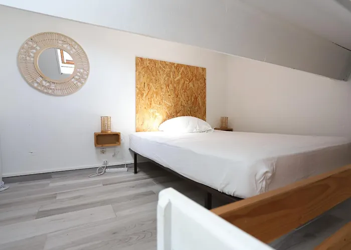 St Cyprien Moderne Maison T2 Mezzanine Proche *