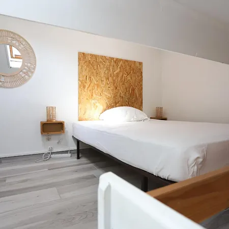 St Cyprien Moderne Maison T2 Mezzanine Proche *